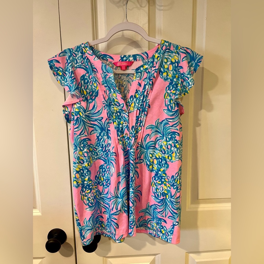 Lilly Pulitzer Pink Pineapple Print Ruffle Sleeve Top - Picture 1 of 3